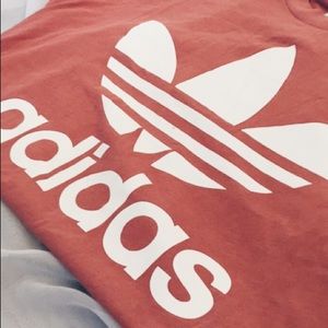 Blush/pink adidas T-shirt